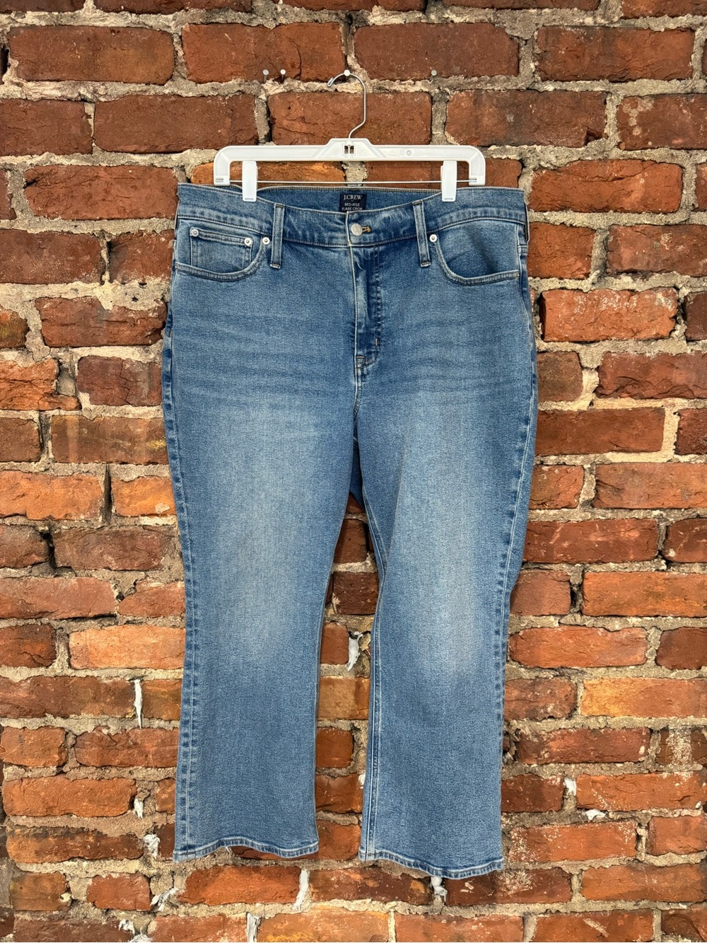 J. Crew Light Women’s Blue Mid-Rise Flare Crop (99% Cotton)